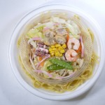 野菜たっぷり海鮮皿うどん（太麺）