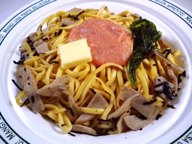 生パスタたらことエリンギ（すだち風味）
